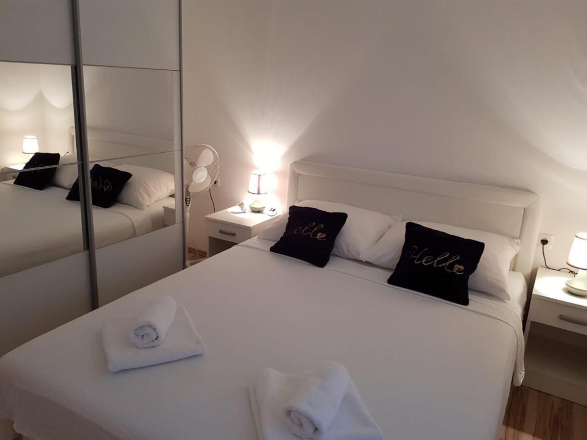 Apartman Andrea Zadar Exteriör bild