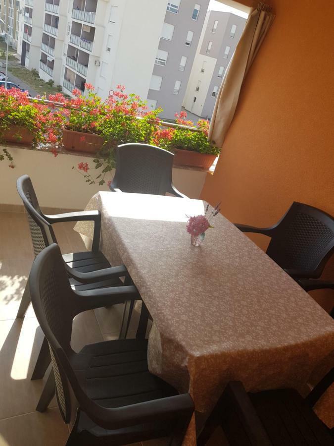 Apartman Andrea Zadar Exteriör bild