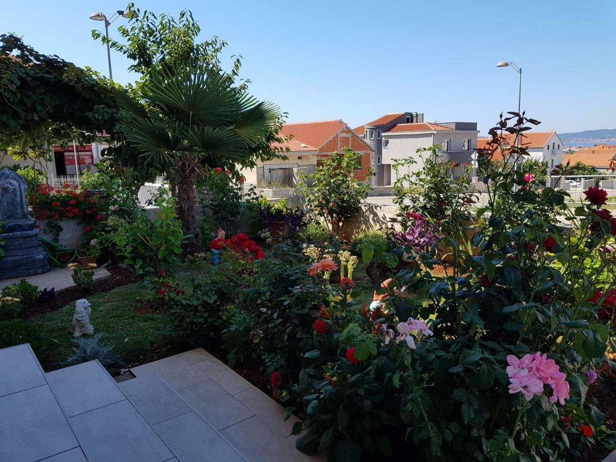 Apartman Andrea Zadar Exteriör bild