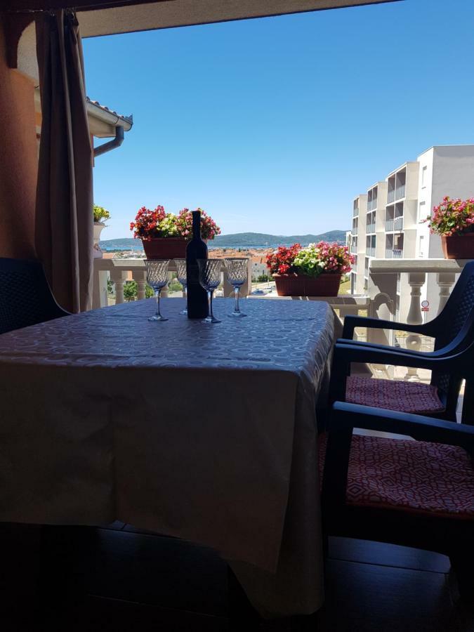 Apartman Andrea Zadar Exteriör bild