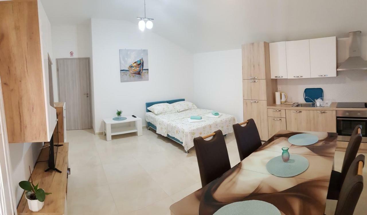 Apartman Andrea Zadar Exteriör bild